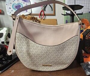 Michael Kors Dover Large Half Moon Shoulder Bag Hobo Vanilla MK Pink